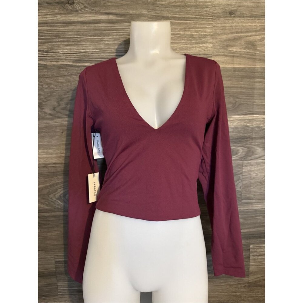 Aritzia V Neck Babaton Long sleeve Contour Crop Top Wine New With Tags Large